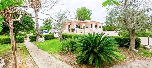 Villa de 4 dormitorios en Muro Leccese, Italy No. 276836 36