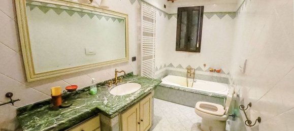 Villa de 4 dormitorios en Muro Leccese, Italy No. 276836 4