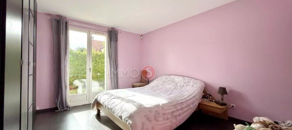 4 bedrooms Villa in Coubron, France No. 321751 9