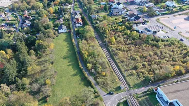  قطعة أرض في Bruck an der Leitha, Austria رقم 123770