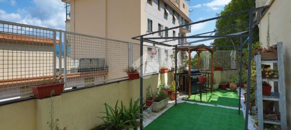 2 bedrooms Apartment in Genoa, Italy No. 282493 13