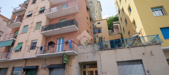 2 bedrooms Apartment in Genoa, Italy No. 282493 7