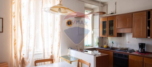 Apartamento de 4 divisões em Jesi, Italy N.º 2896 4