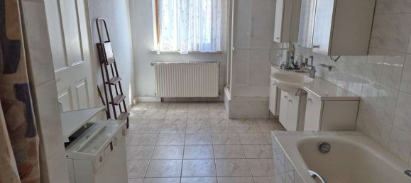 Здание с 1 спальней в Цвиккау, Германия № 244387 8