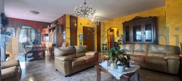 6 rooms Penthouse in Corciano, Italy No. 4771 6