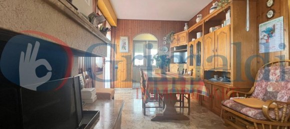 6 rooms Penthouse in Corciano, Italy No. 4771 10