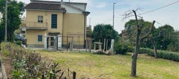 7 rooms House in Senigallia, Italy No. 117485 2