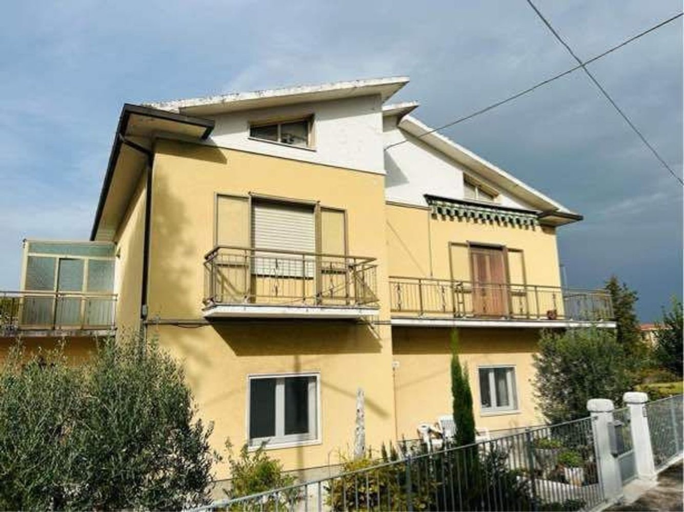 7 rooms House in Senigallia, Italy No. 117485