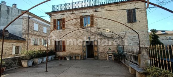 5 Schlafzimmer Haus in Montegiorgio, Italy, Nr. 73792 5