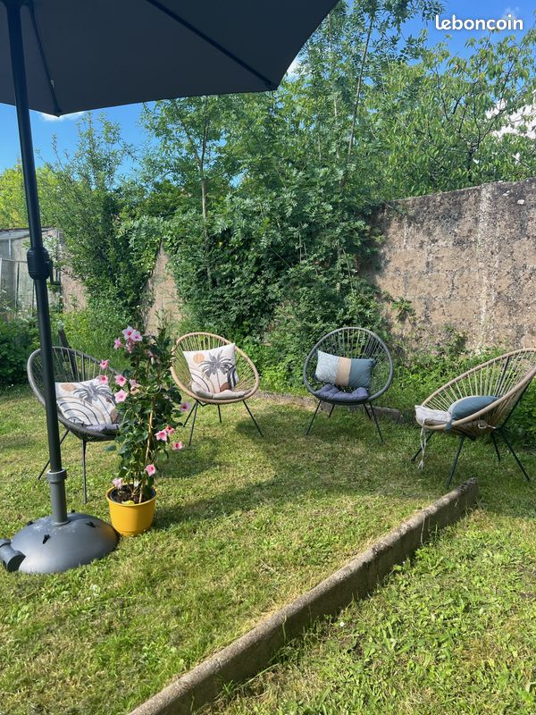 2 Schlafzimmer Haus in Mauves-sur-Loire, France, Nr. 97608