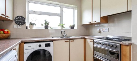 2 bedrooms Apartment in Finchley, United Kingdom No. 3645 5