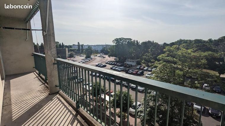 2 Schlafzimmer Wohnung in Chalon-sur-Saone, France, Nr. 355193