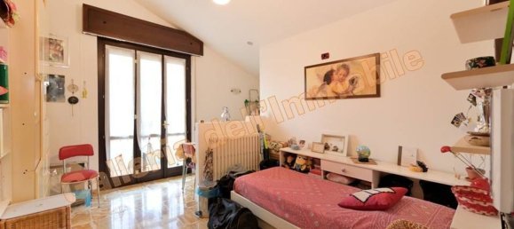 7-salle Villa à Ozzero, Italy No. 164015 19