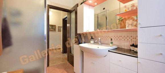 7-salle Villa à Ozzero, Italy No. 164015 13