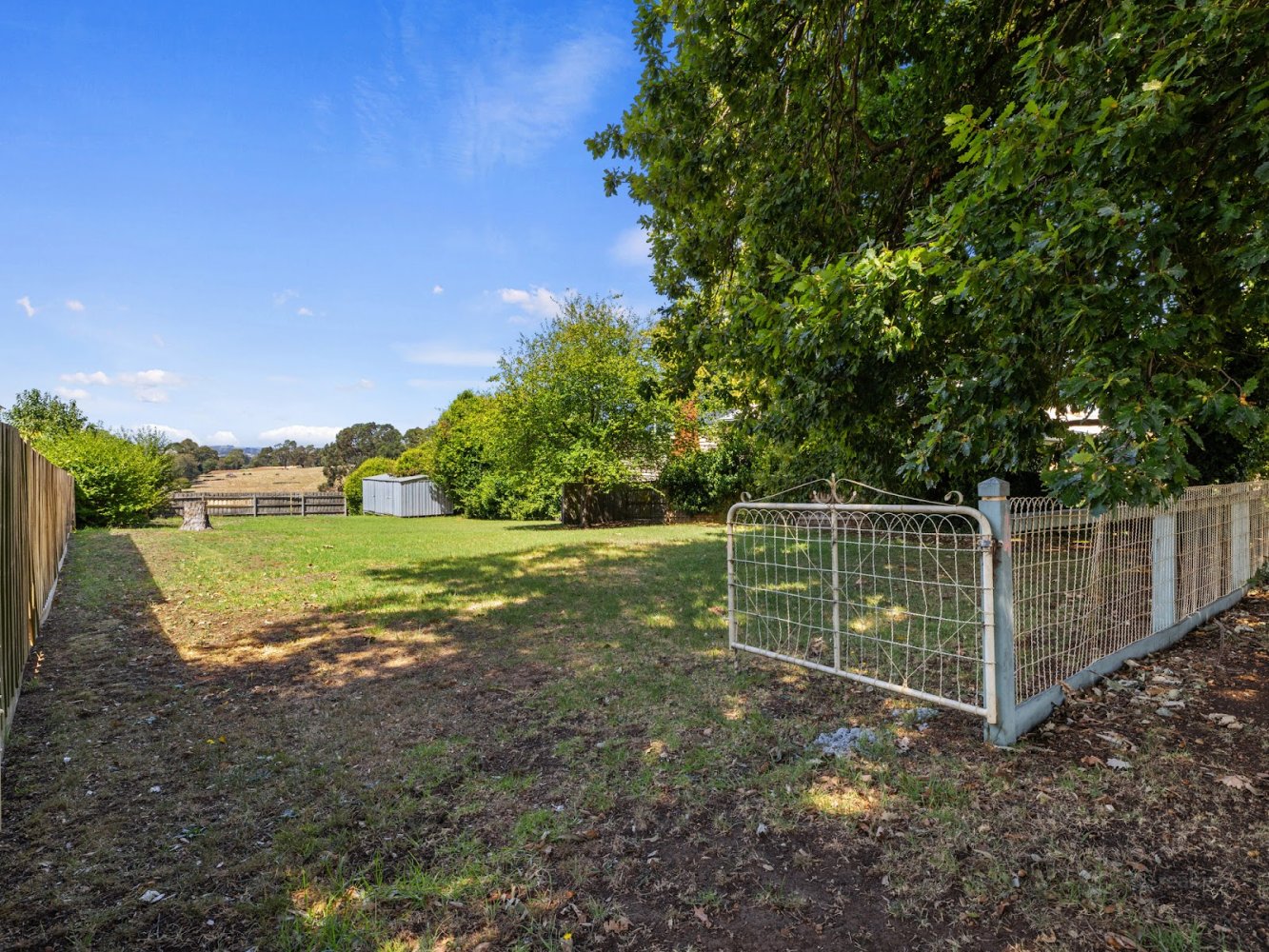 Terreno en Leongatha, Australia 787.59 m² No. 911