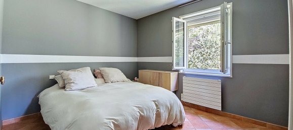 3 bedrooms House in Vienne, France No. 191544 8