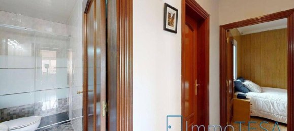 4 bedrooms Apartment in Barcelona, Spain No. 170922 40