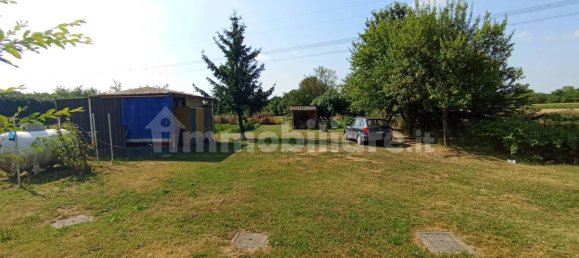 Villa de 2 dormitorios en Parabiago, Italy No. 326540 8