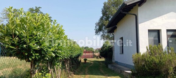 Villa de 2 dormitorios en Parabiago, Italy No. 326540 4