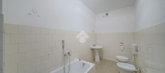 4 chambres Appartement à Turin, Italy No. 348663 21