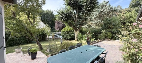 6 bedrooms House in Le Plessis-Trevise, France No. 318771 3