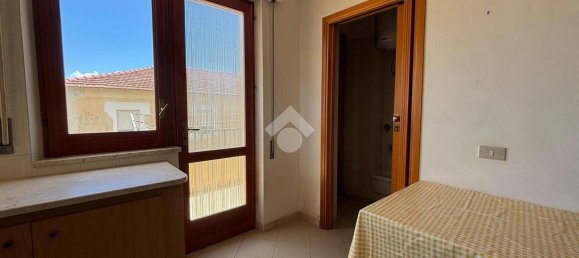 4 bedrooms Apartment in Alcamo, Italy No. 261763 2