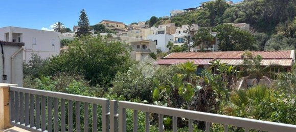 4 bedrooms Apartment in Alcamo, Italy No. 261763 15