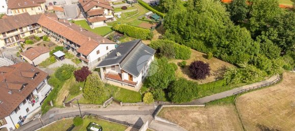 3 bedrooms Villa in Fiano, Italy No. 49754 10