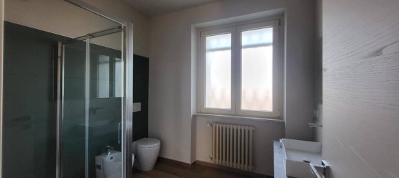 4-salle Villa à San Damiano d'Asti, Italy No. 117837 8