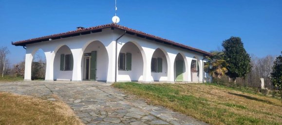 4-salle Villa à San Damiano d'Asti, Italy No. 117837 2