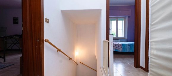 Дом с 5 комнатами в Карточето, Италия № 289766 16