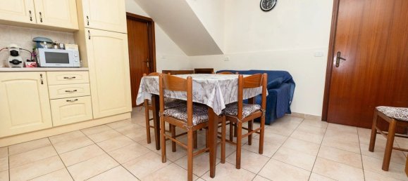 Дом с 5 комнатами в Карточето, Италия № 289766 4