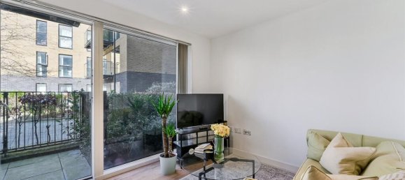 1 bedroom Apartment in London, United Kingdom No. 9896 14