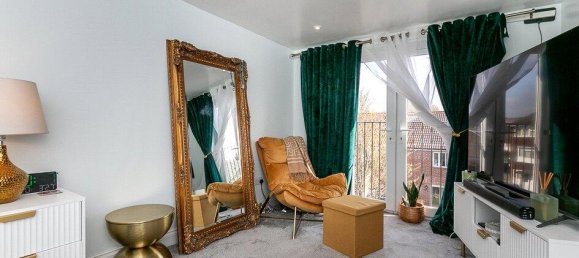 4 Schlafzimmer Haus in Redhill, United Kingdom, Nr. 12306 9