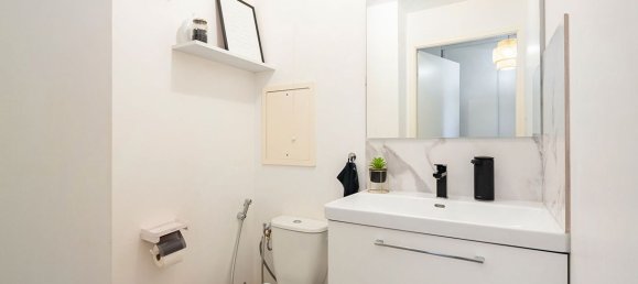 2 bedrooms Apartment in Bezons, France No. 169085 10