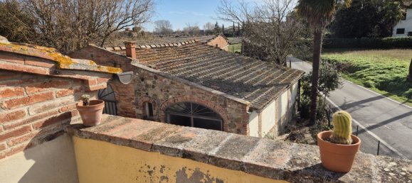 4 bedrooms Apartment in Sinalunga, Italy No. 225359 18