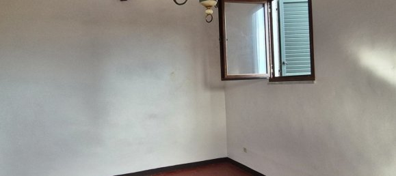 4 bedrooms Apartment in Sinalunga, Italy No. 225359 27