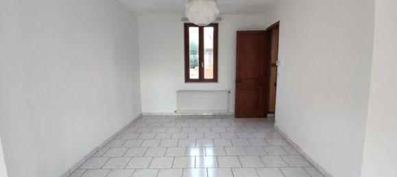 4 bedrooms House in Sotteville-les-Rouen, France No. 309207 4