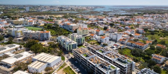 Dúplex de 3 dormitorios en Montenegro, Portugal No. 200052 3