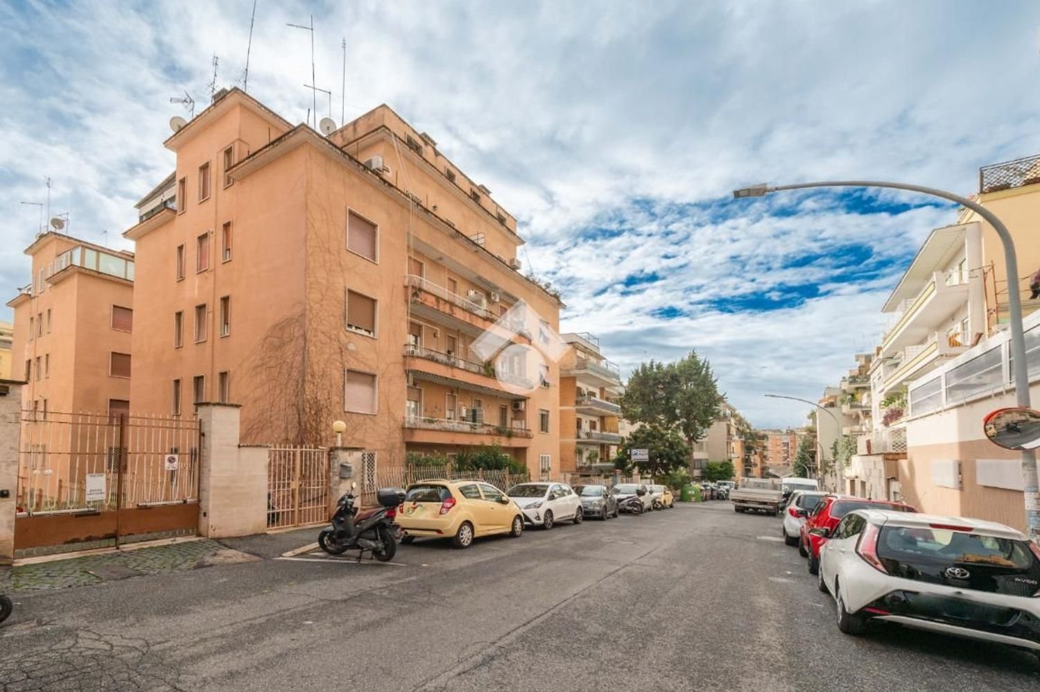 Studio in Rome, Italy No. 46729