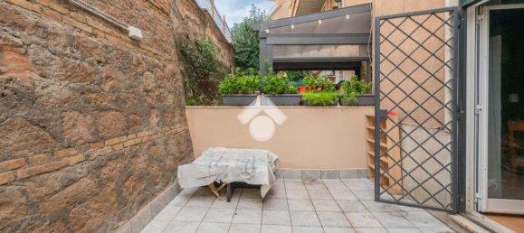 Studio in Rome, Italy No. 46729 11