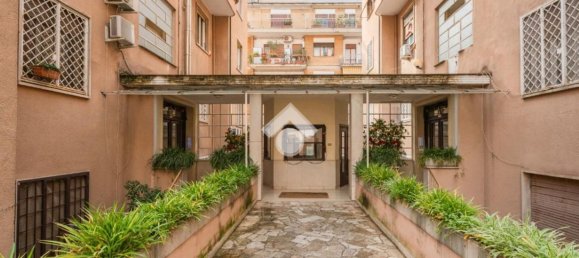 Studio in Rome, Italy No. 46729 2