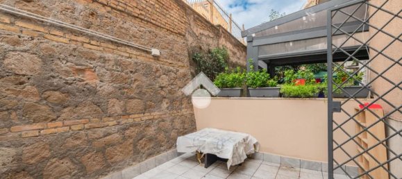 Studio in Rome, Italy No. 46729 10