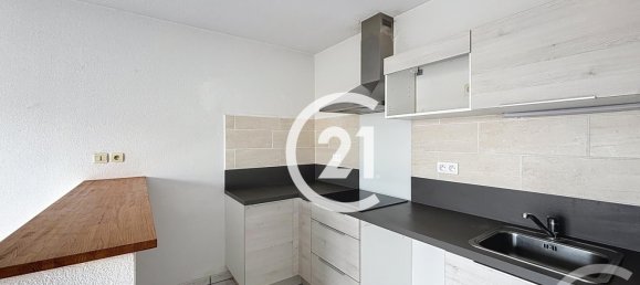 Квартира с 2 спальнями в Коньяк, Франция № 342722 6