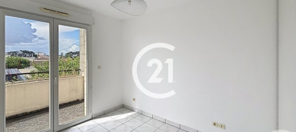 Квартира с 2 спальнями в Коньяк, Франция № 342722 8