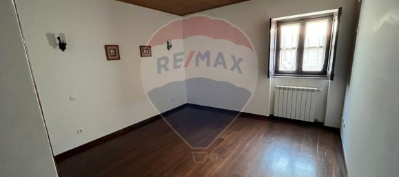 7 bedrooms House in Macedo de Cavaleiros, Portugal No. 180777 2