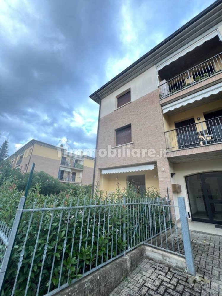 2 غرف نوم شقة في Sant'Ilario d'Enza, Italy رقم 345535