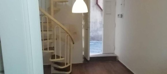 Studio in Naples, Italy No. 35383 8