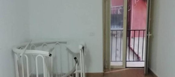 Studio in Naples, Italy No. 35383 3