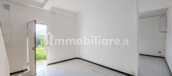 3 bedrooms House in Genoa, Italy No. 308926 3